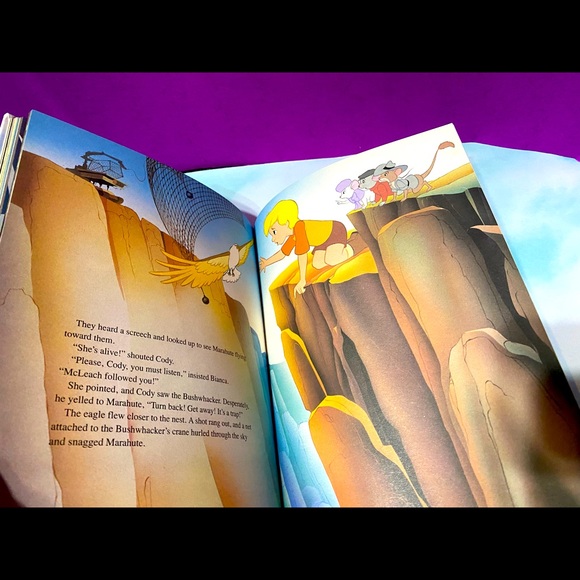 WALT DISNEY’S VINTAGE 1990 THE RESCUERS DOWN UNDER HARDCOVER COLLECTABLE BOOK - Picture 9 of 16